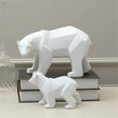 Escultura Decorativa de Urso Polar Geométrico em Resina