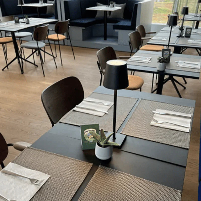 Luminária de Mesa LED Abajur Quarto Sala Portátil